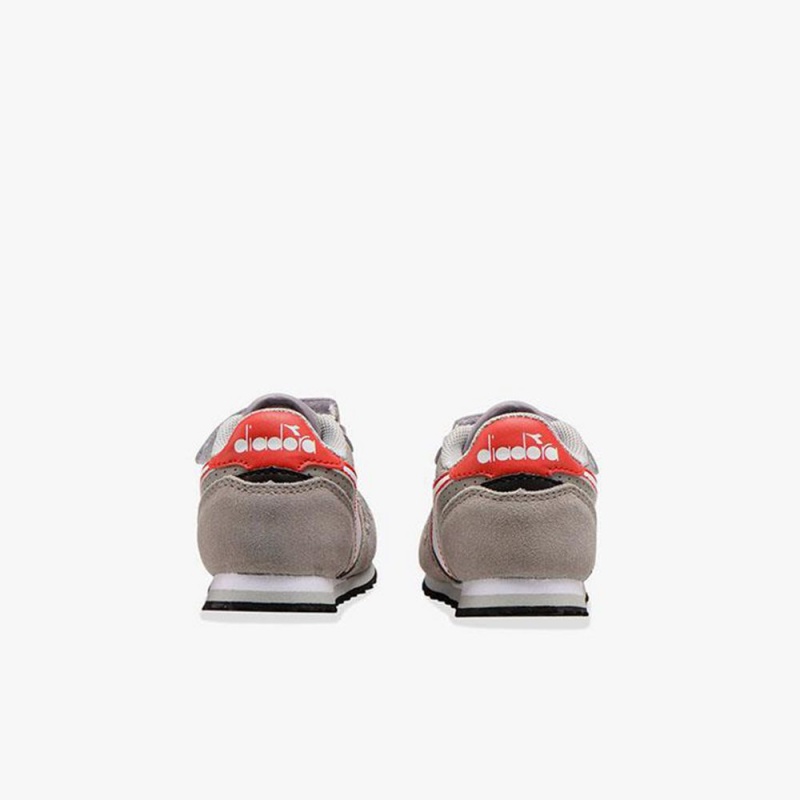 Diadora Simple Run Lave Sneakers Grå | MTDHXLB-60